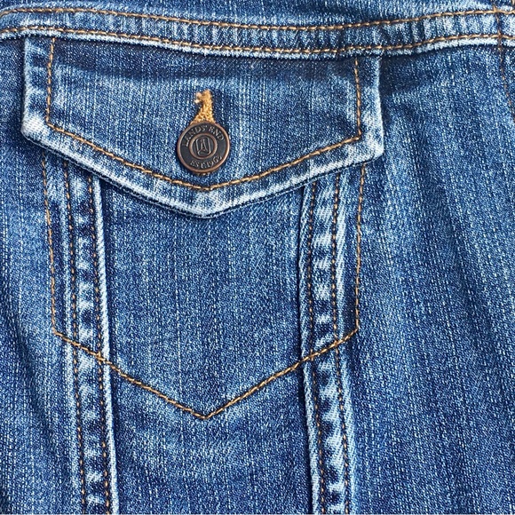 LANDS’ END BLUE JEAN JACKET - Picture 5 of 14